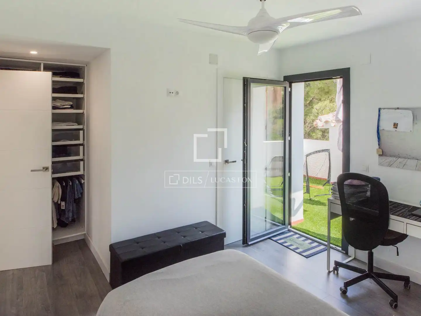 Habitación de Casa o chalet en venta en Málaga con Aire acondicionado, Calefacción y Jardín privado