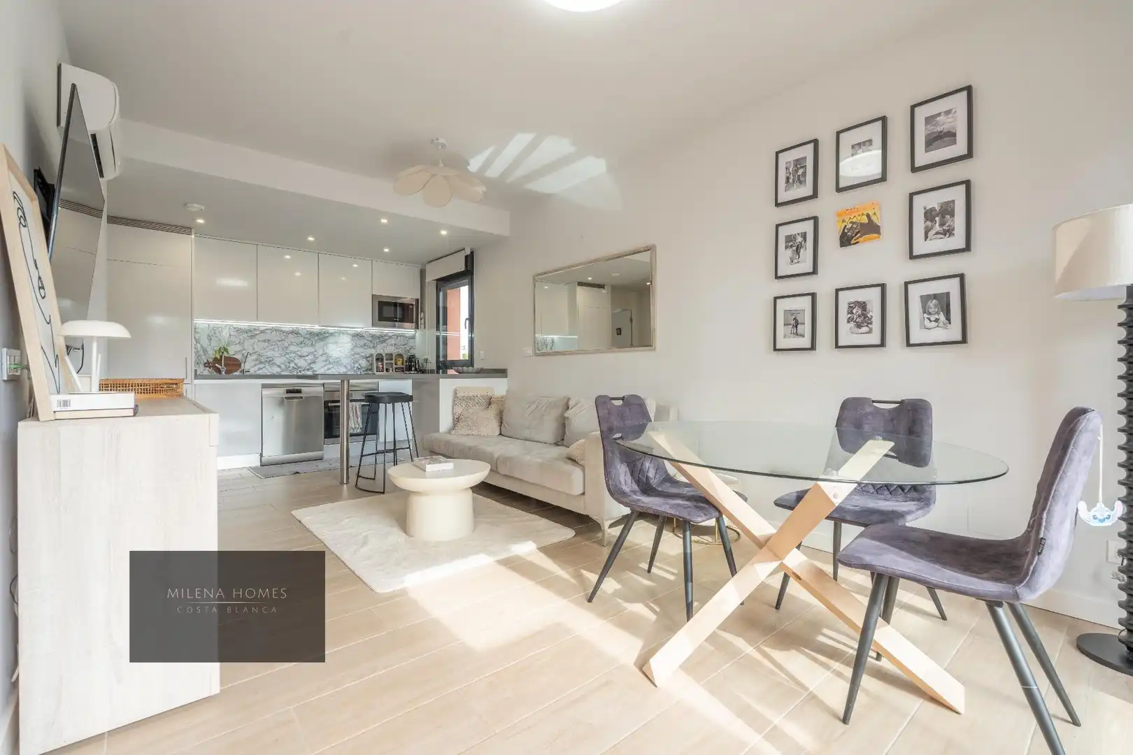 Sala de estar de Ático en venta en Orihuela con Aire acondicionado, Calefacción y Terraza