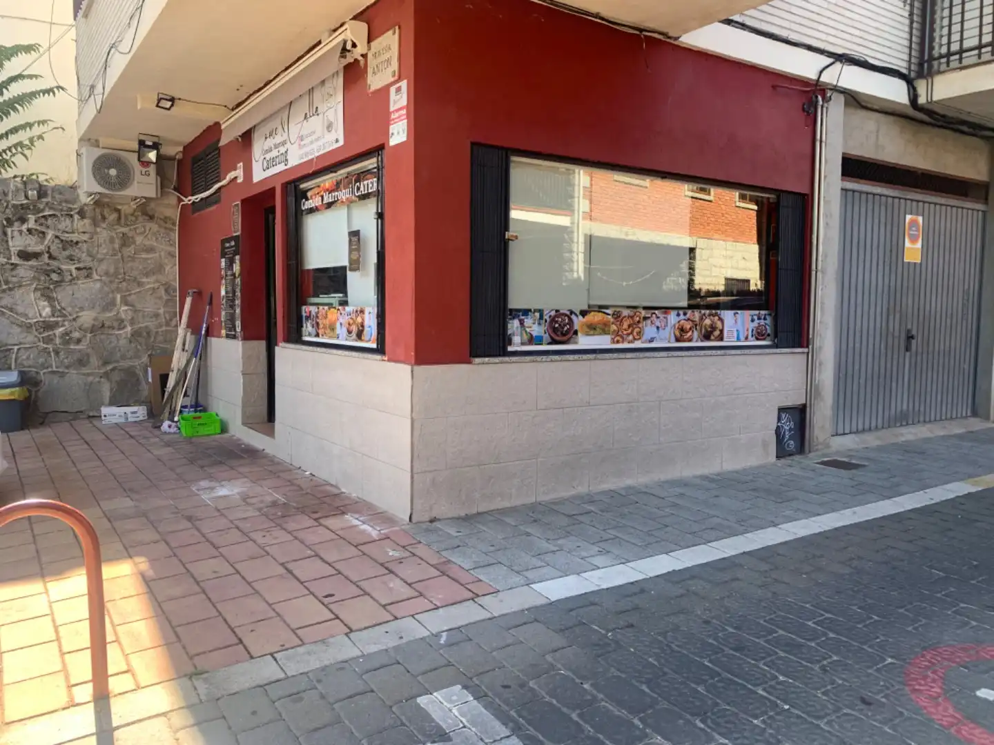 Local en venta en Moralzarzal con Terraza