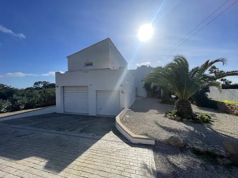 Vista exterior de Casa o xalet en venda en Llucmajor amb Aire condicionat, Jardí privat i Terrassa