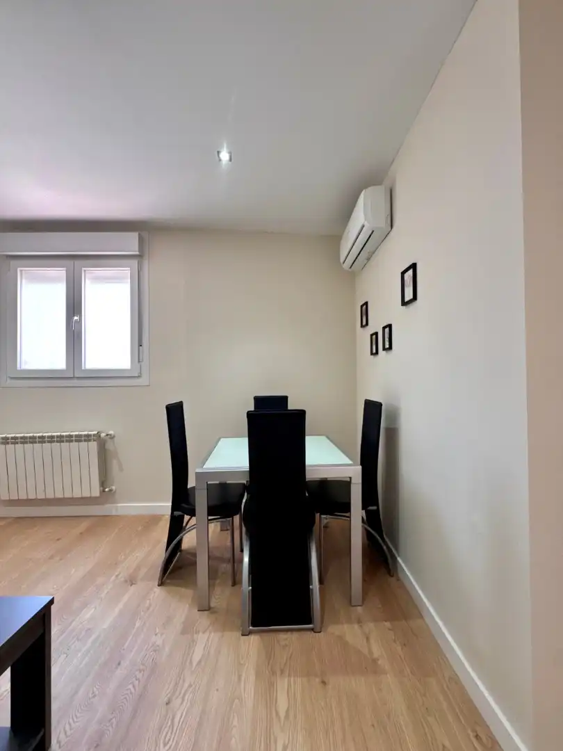 Comedor de Apartamento en venta en Cáceres con Aire acondicionado, Calefacción y Amueblado