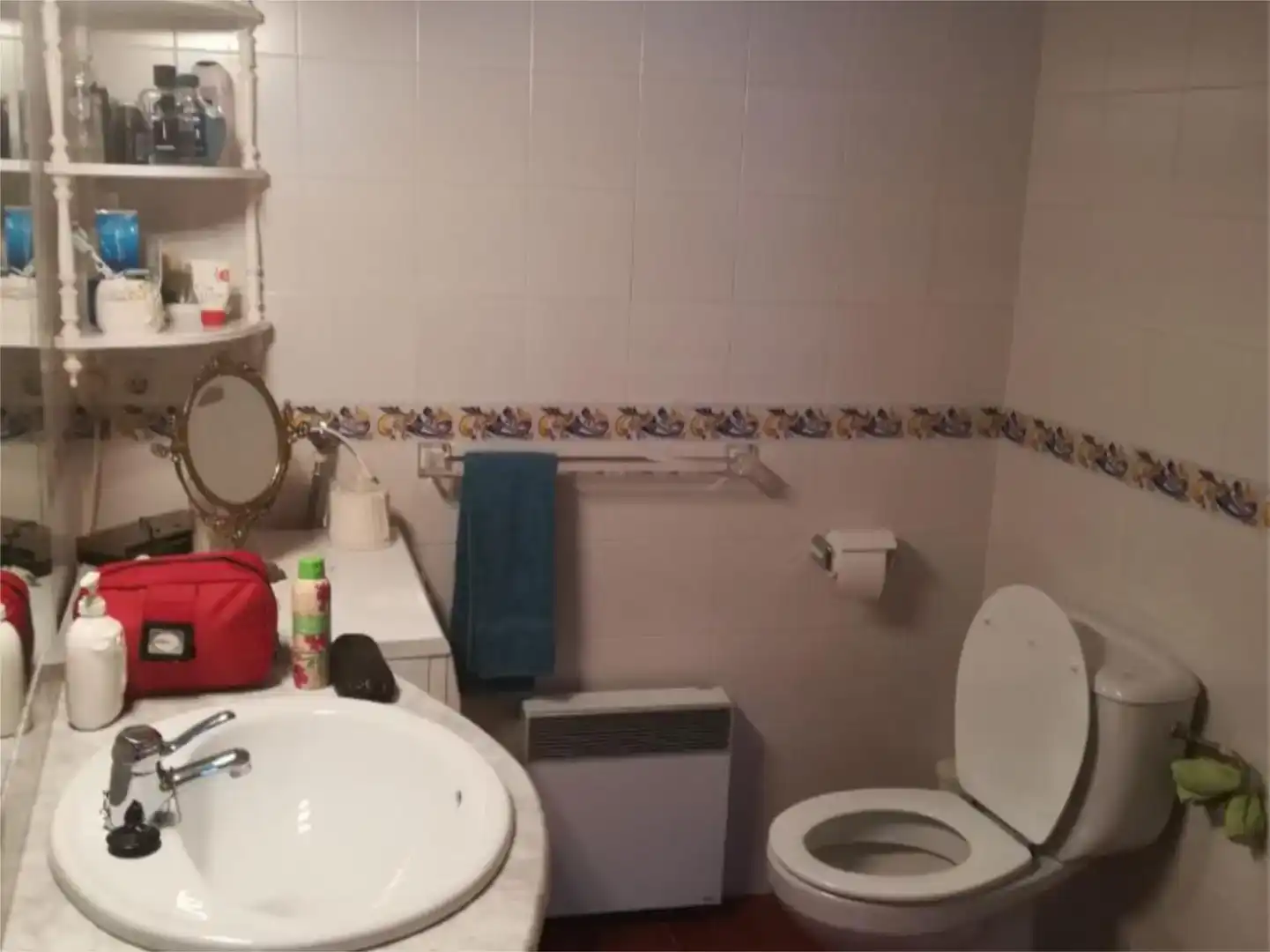Baño de Piso en venta en La Ginebrosa con Amueblado