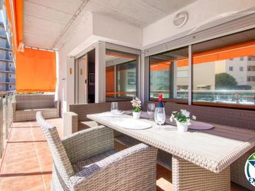 Appartement compact avec piscine à vendre à DEL CAP BLANC