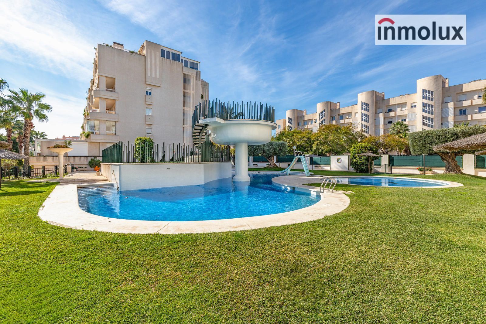 Swimming pool of Flat for sale in Alicante / Alacant  with Air Conditioner, Heating and Terrace