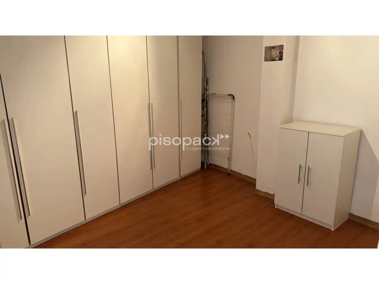 Bedroom of Flat for sale in  Pamplona / Iruña  with Heating, Parquet flooring and Storage room
