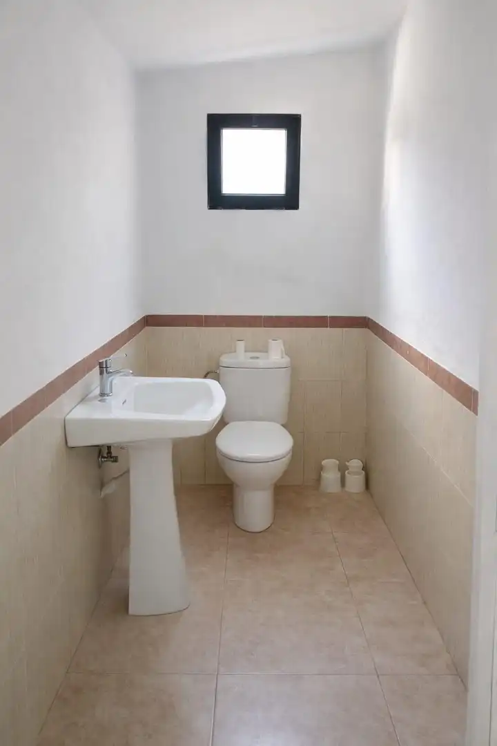 Baño de Local de alquiler en Benigànim