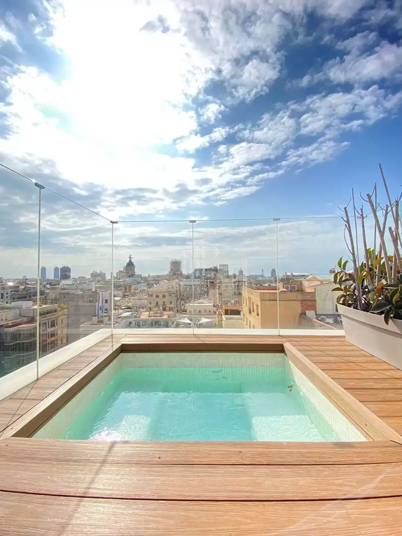 Terrassa de Àtic de lloguer en Barcelona amb Terrassa, Piscina i Moblat