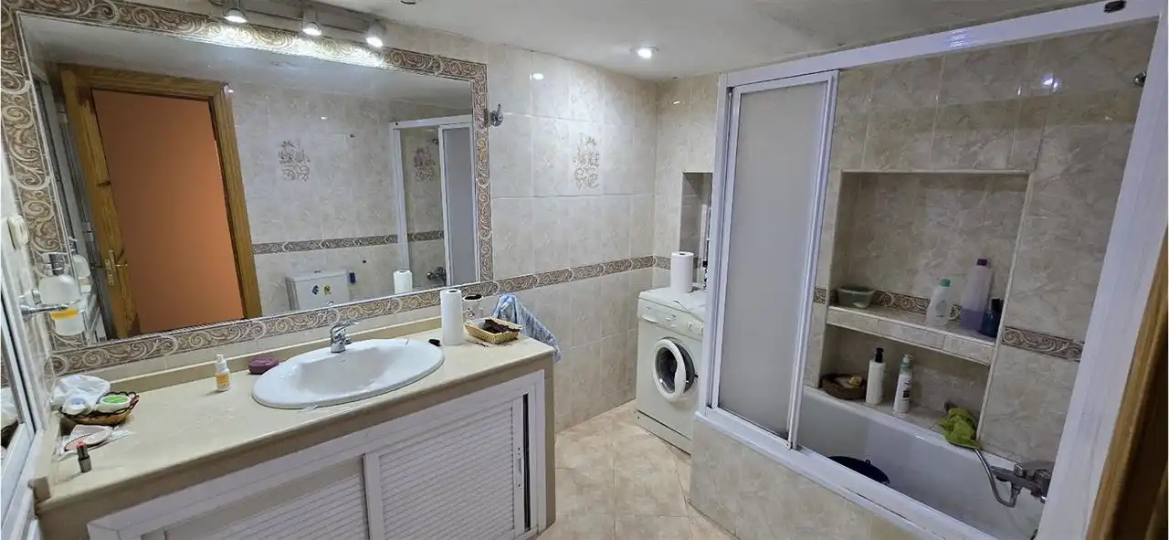 Badezimmer von Erdgeschoss zum Verkauf in Benalmádena