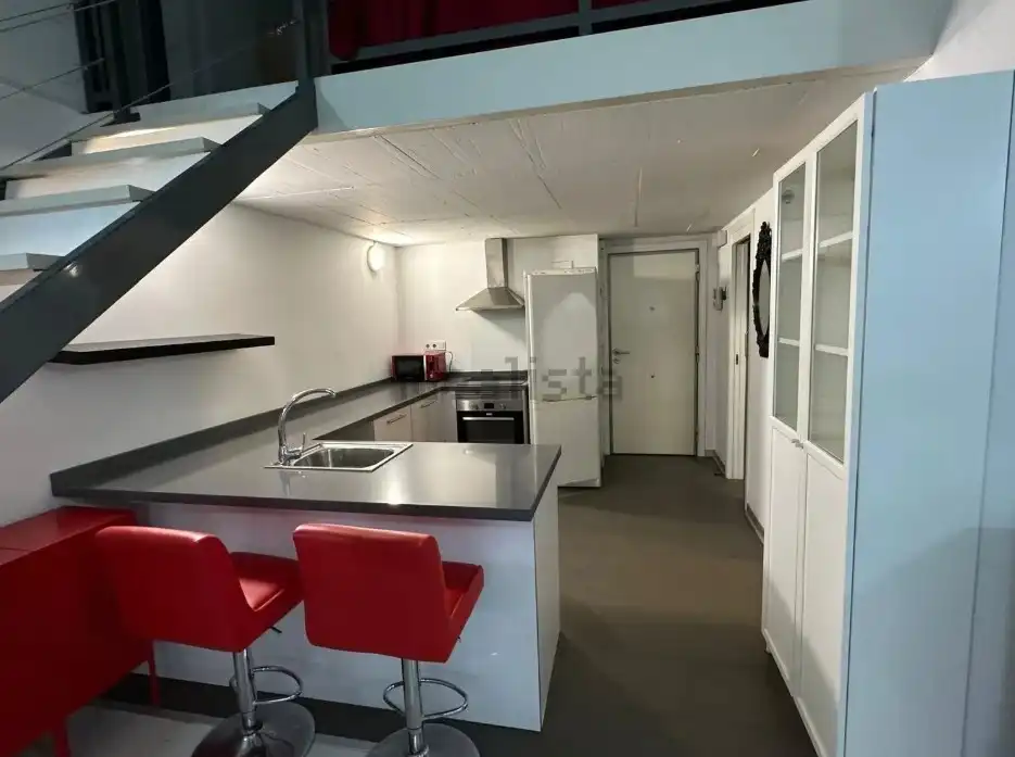 Loft zur Miete in Valencia, Valencia