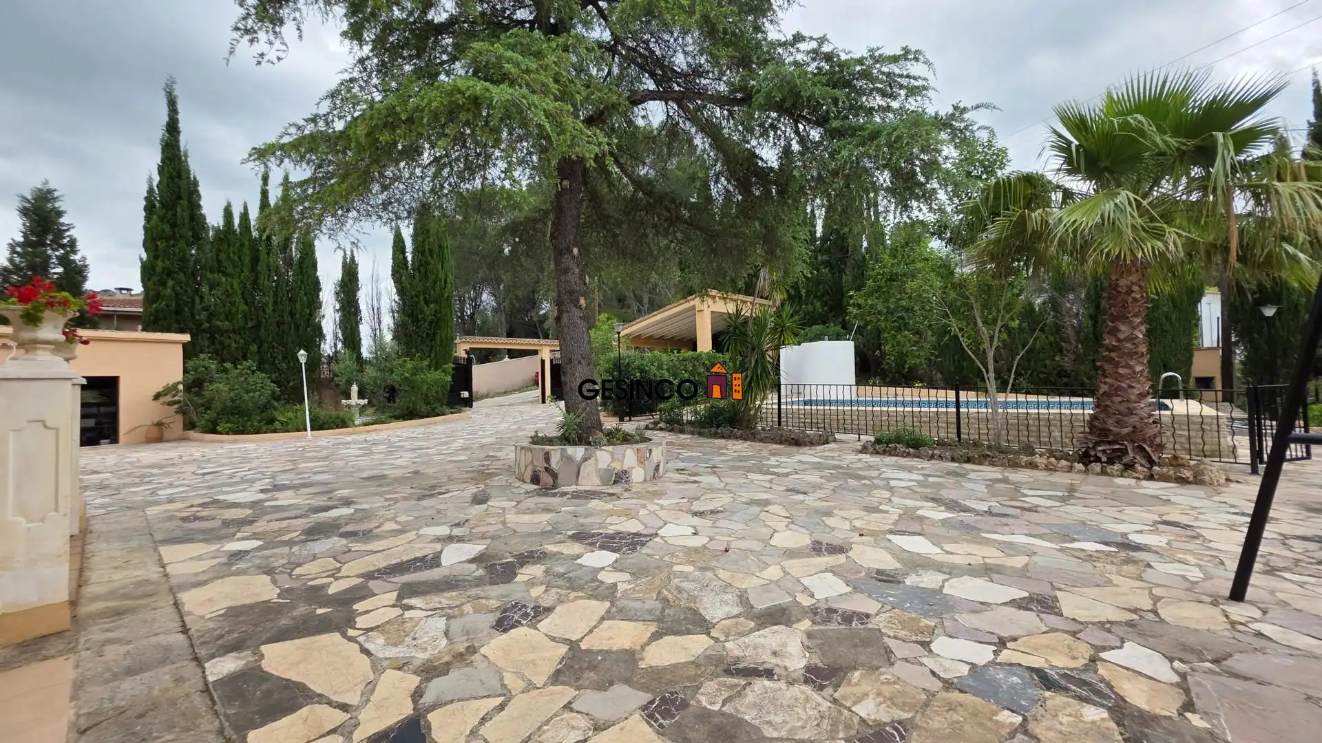 Vista exterior de Casa o chalet en venta en El Genovés con Aire acondicionado, Terraza y Trastero