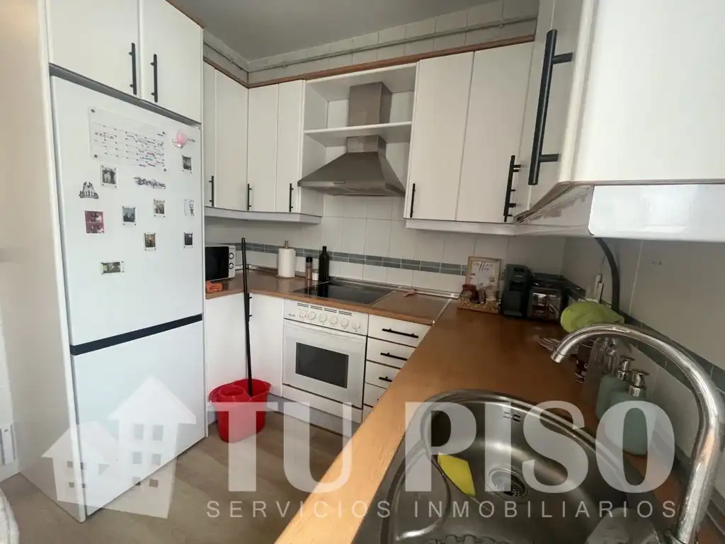 Cocina de Piso en venta en Madrid con Aire acondicionado, Calefacción y Amueblado