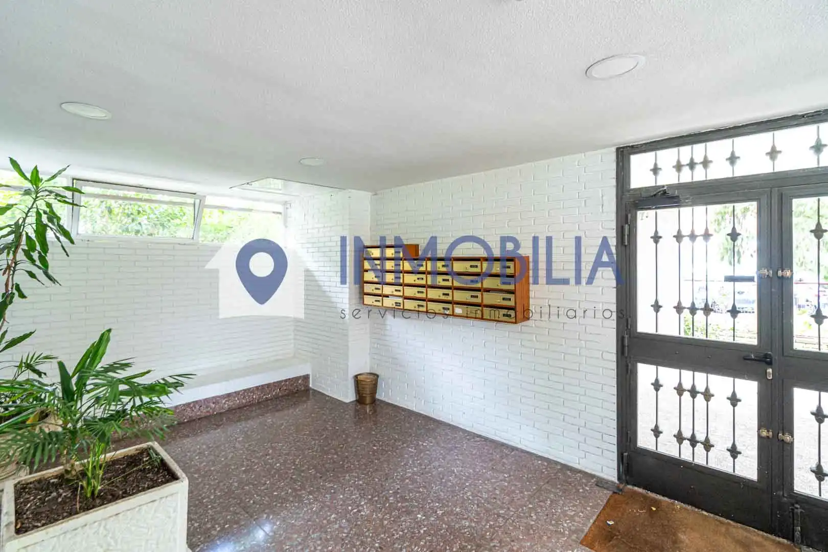 Außenansicht von Wohnung zum Verkauf in Madrid mit Klimaanlage, Heizung und Terrasse