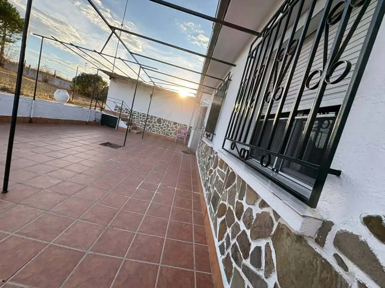 Vista exterior de Casa o xalet en venda en Ituero de Azaba amb Calefacció, Jardí privat i Terrassa