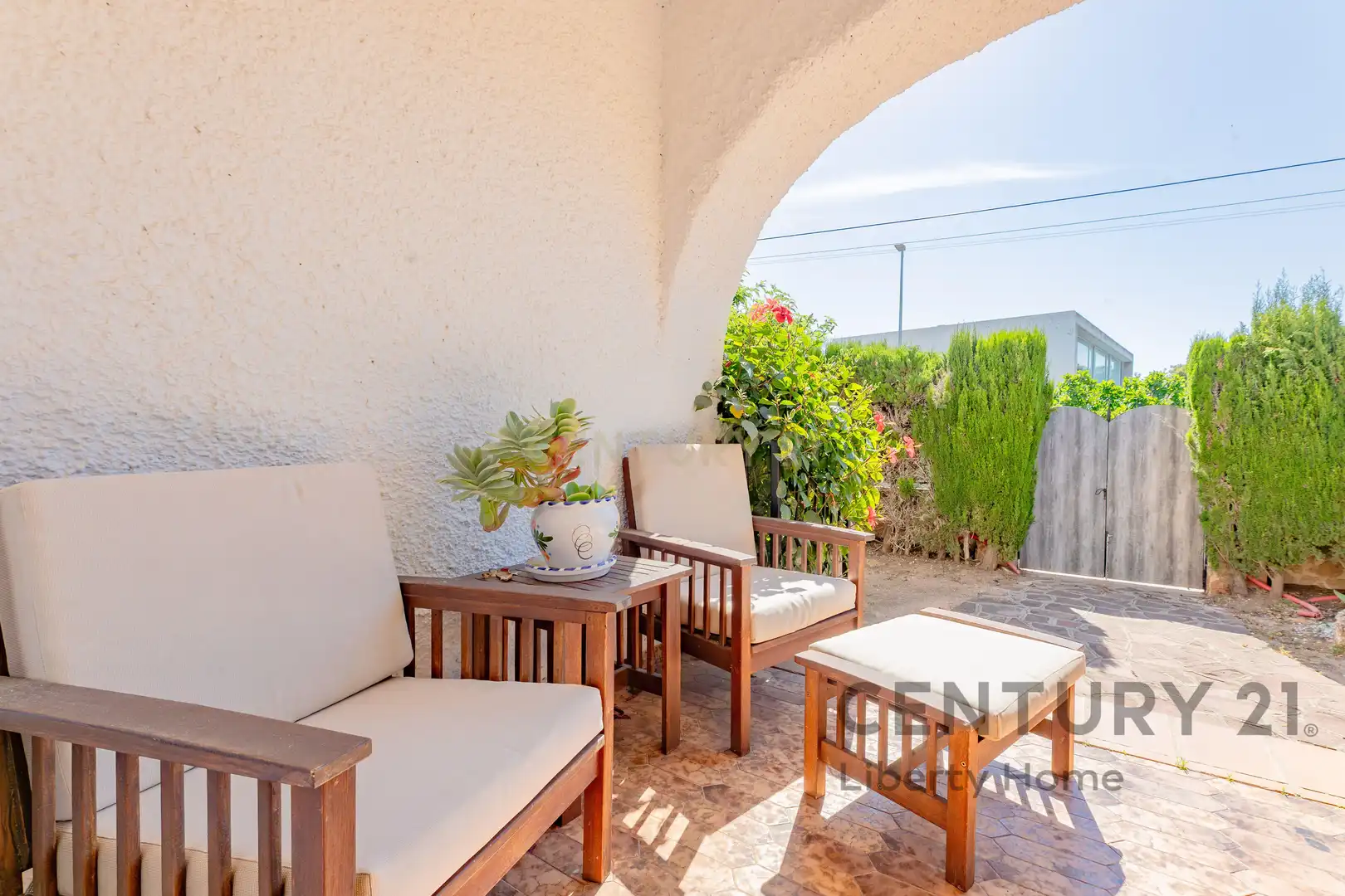 Vista exterior de Casa o xalet en venda en Náquera amb Aire condicionat, Jardí privat i Traster