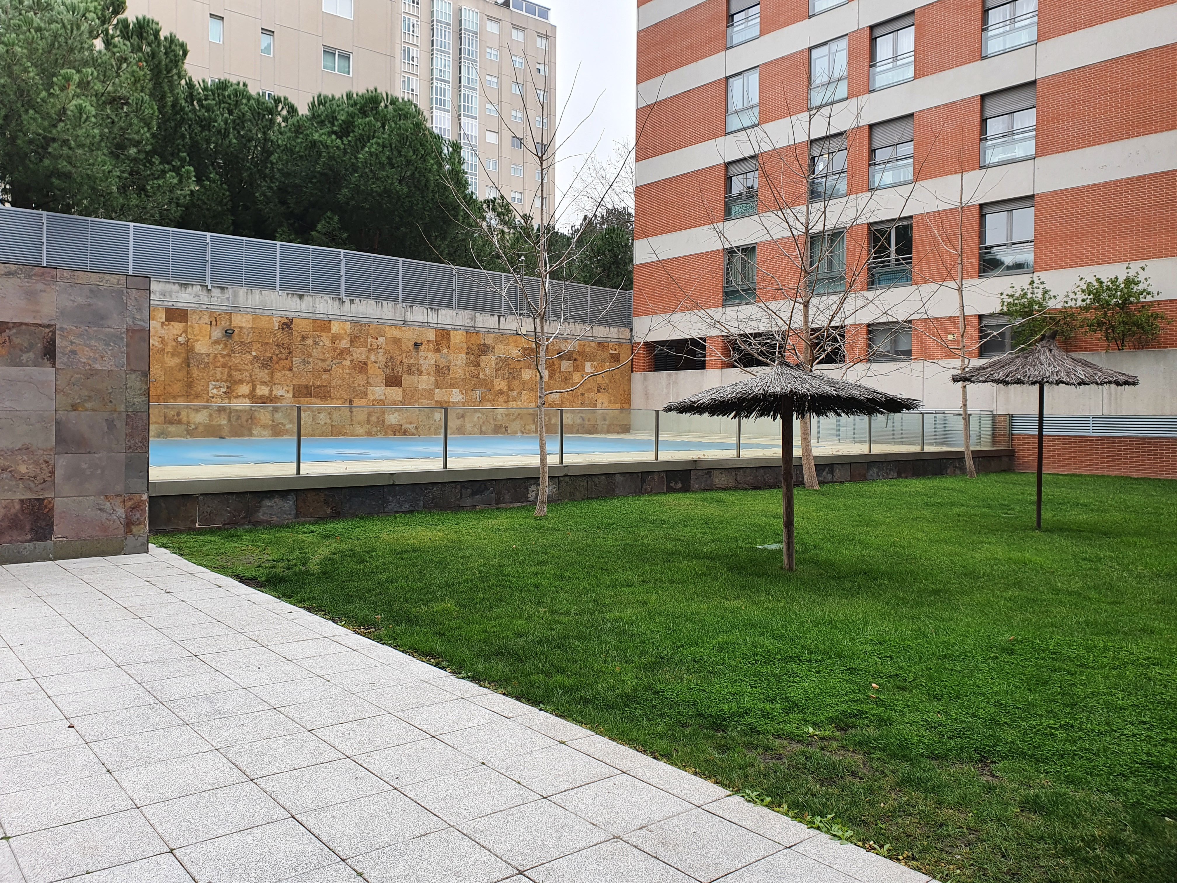 Swimming pool of Flat for sale in  Madrid Capital  with Storage room and Swimming Pool