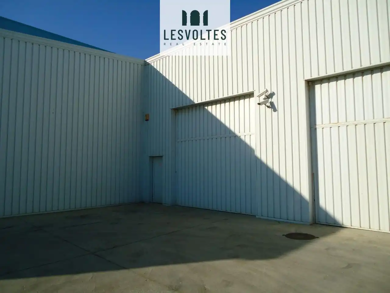 Vista exterior de Nave industrial en venta en Residencial Begur - Esclanyà
