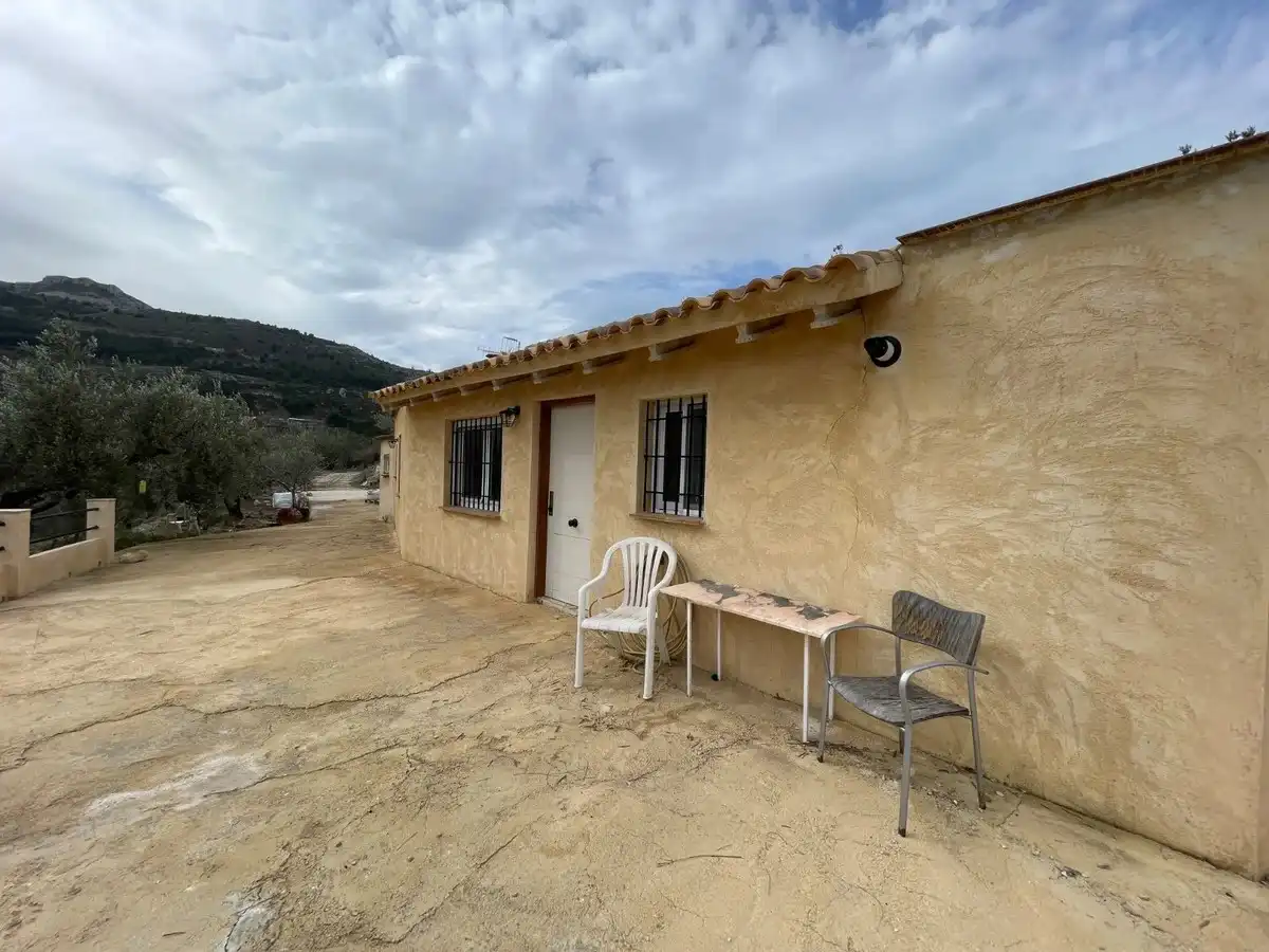 Maison rustique avec jardin à vendre à Confrides, imagen 4