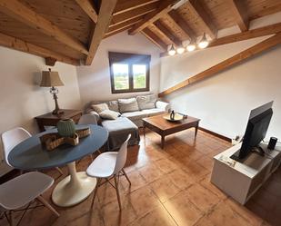 Sala d'estar de Àtic en venda en Alfoz de Lloredo amb Calefacció, Parquet i Traster