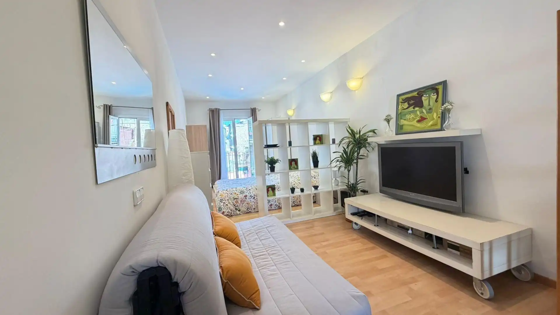 Loft mit Terrasse zum Verkauf in Carrer SANT ANTONI ABAT, imagen 2