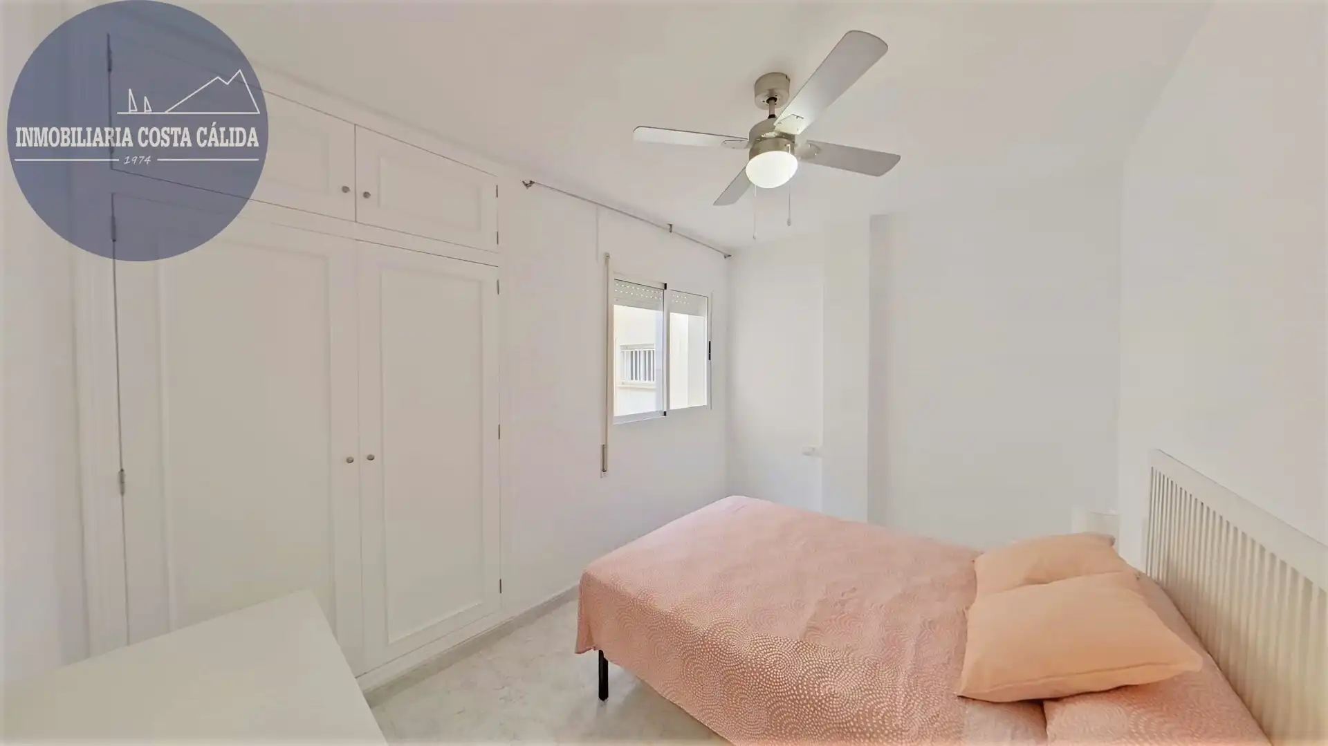 Habitación de Piso en venta en Águilas con Amueblado, Horno y Microondas