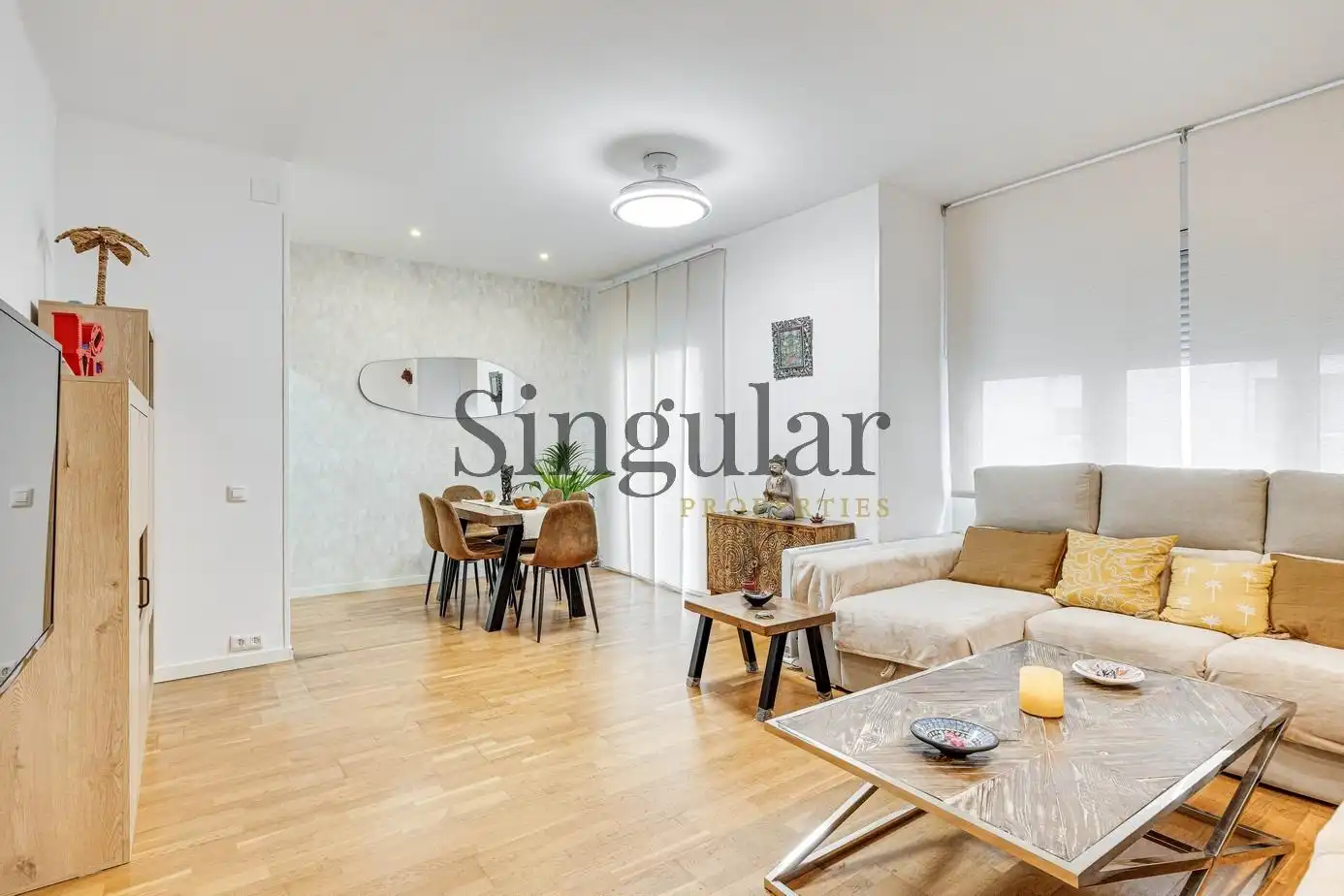 Sala de estar de Piso en venta en Barcelona con Aire acondicionado, Calefacción y Balcón