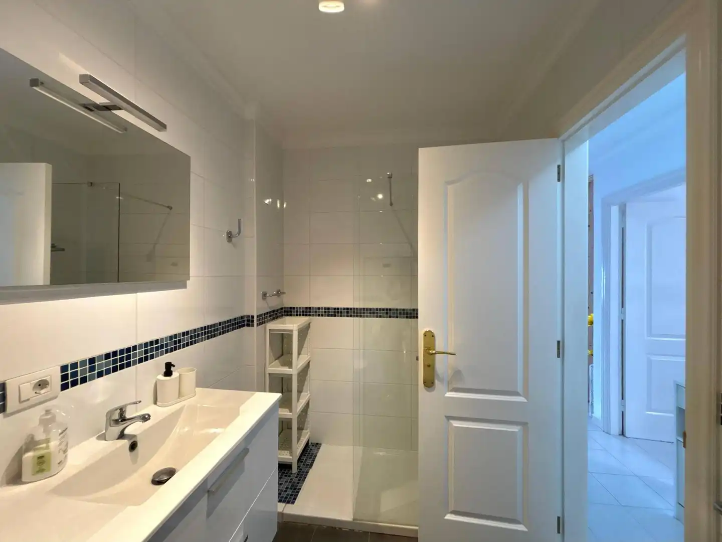 Bany de Apartament de lloguer en Santiago del Teide amb Terrassa, Moblat i Balcó
