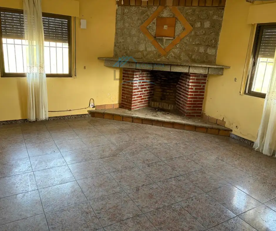 Sala de estar de Finca rústica en venta en Cuacos de Yuste