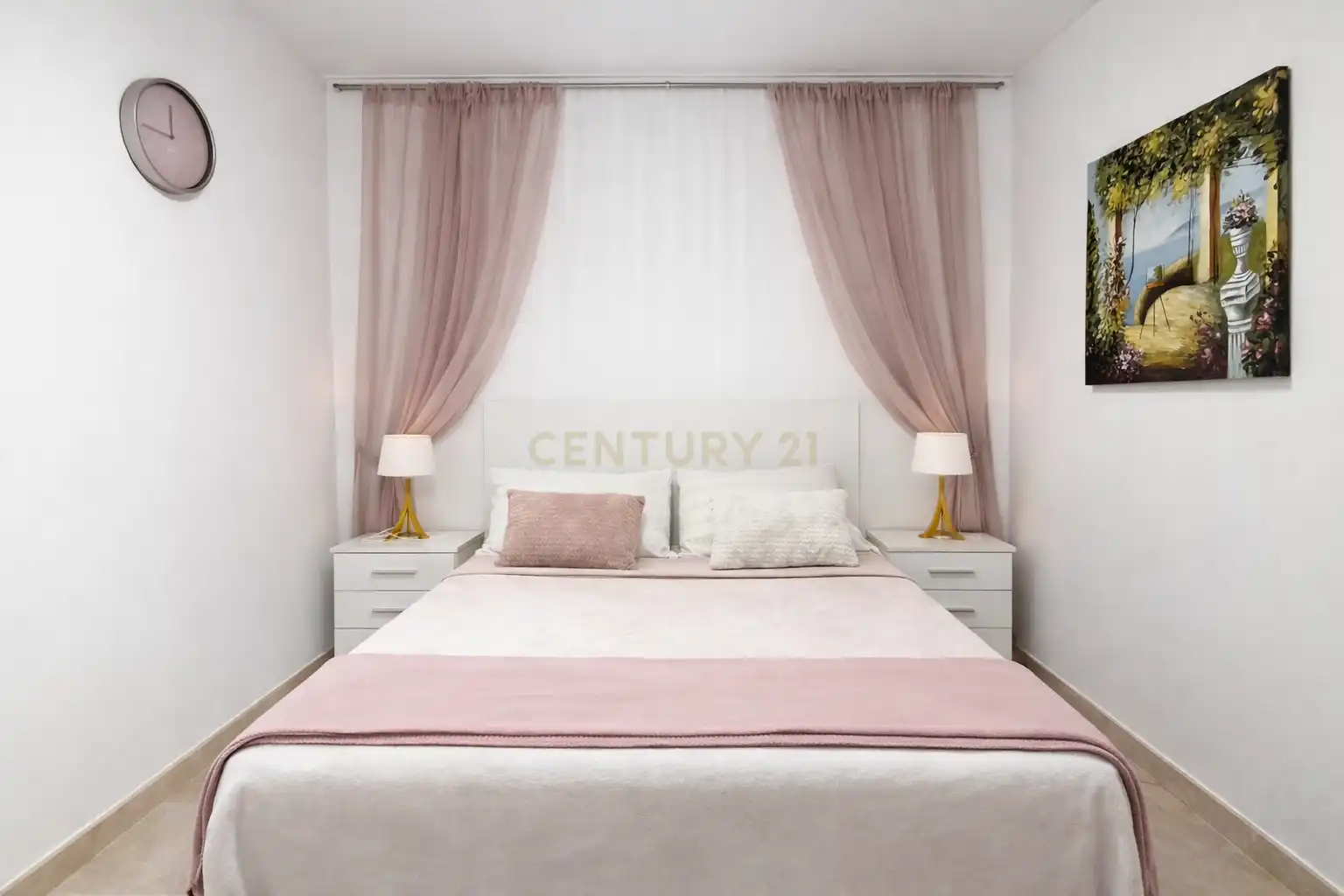 Habitación de Casa adosada en venta en La Nucia con Aire acondicionado, Trastero y Horno