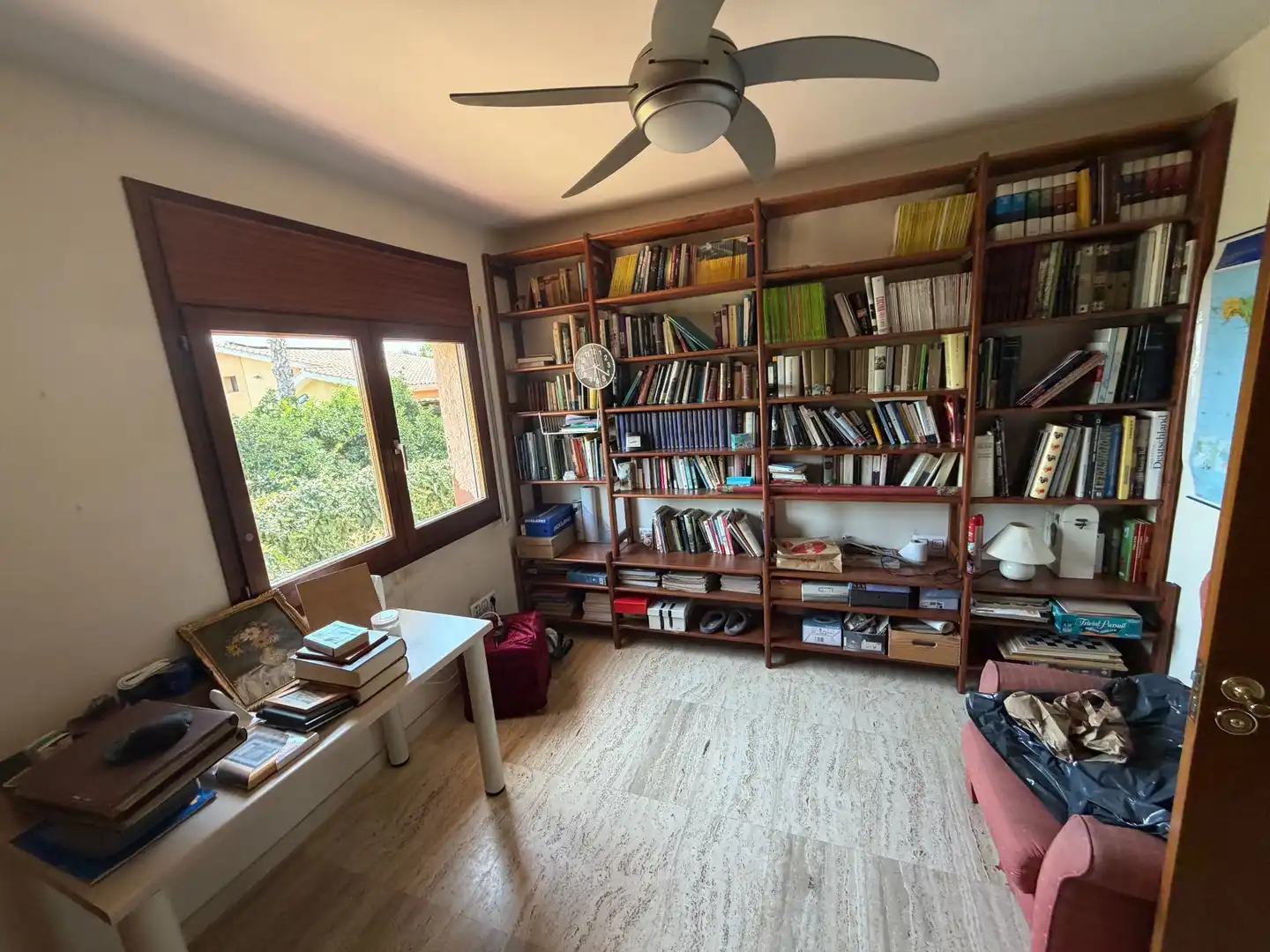 Sala d'estar de Casa o xalet en venda en Esparreguera amb Aire condicionat, Calefacció i Jardí privat