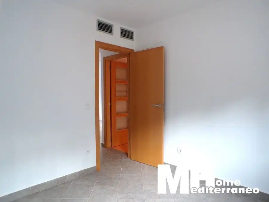 Casa adosada en venta en Gilet con Aire acondicionado