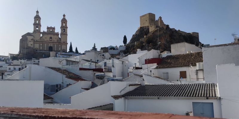 Exterior view of House or chalet for sale in Olvera  with Terrace, Storage room and Furnished