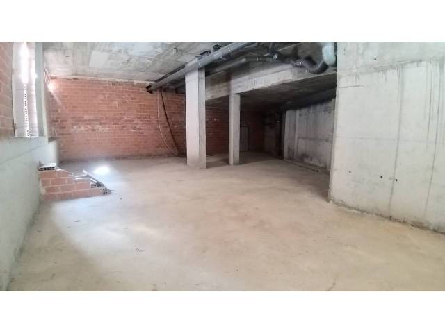 Local comercial en Venta en Atenes en Roc Blanc