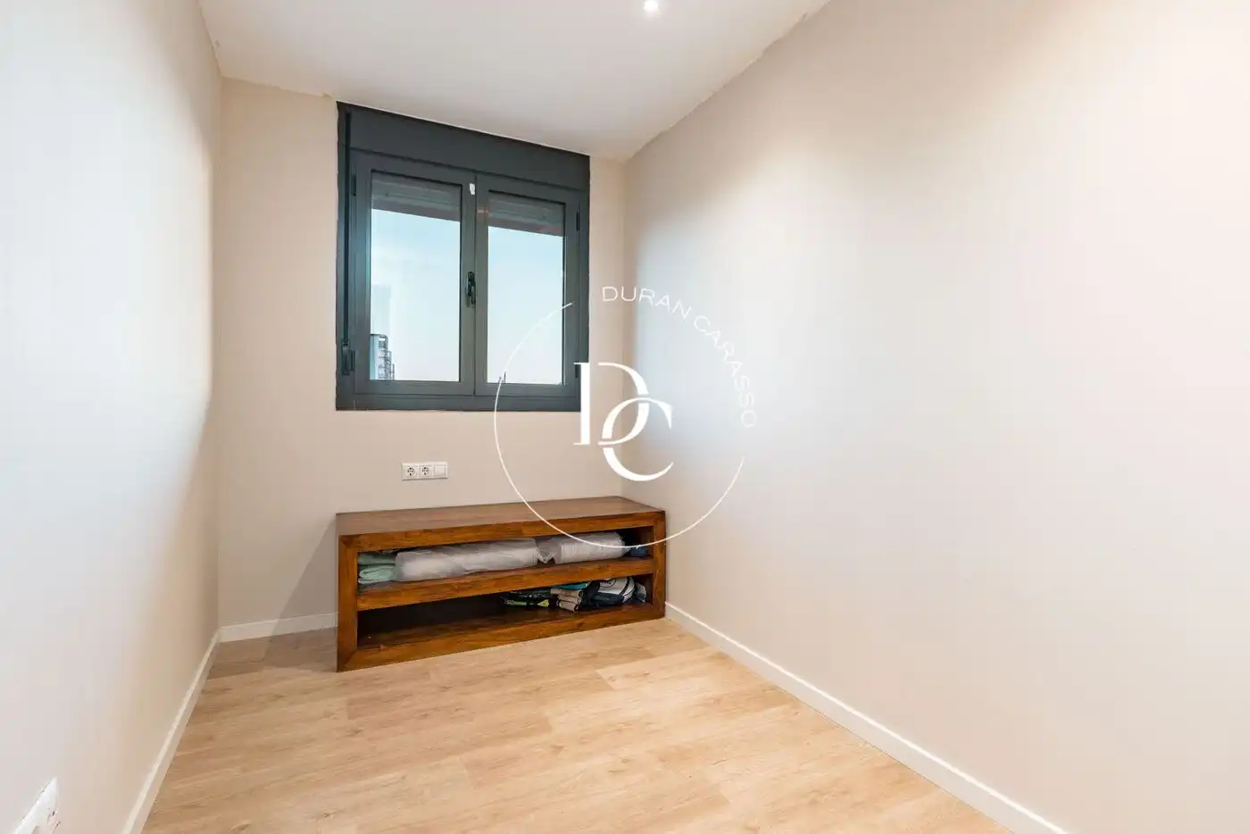 Penthouse with balcony for sale in Carrer de Manuel Llopis de Casades, imagen 34