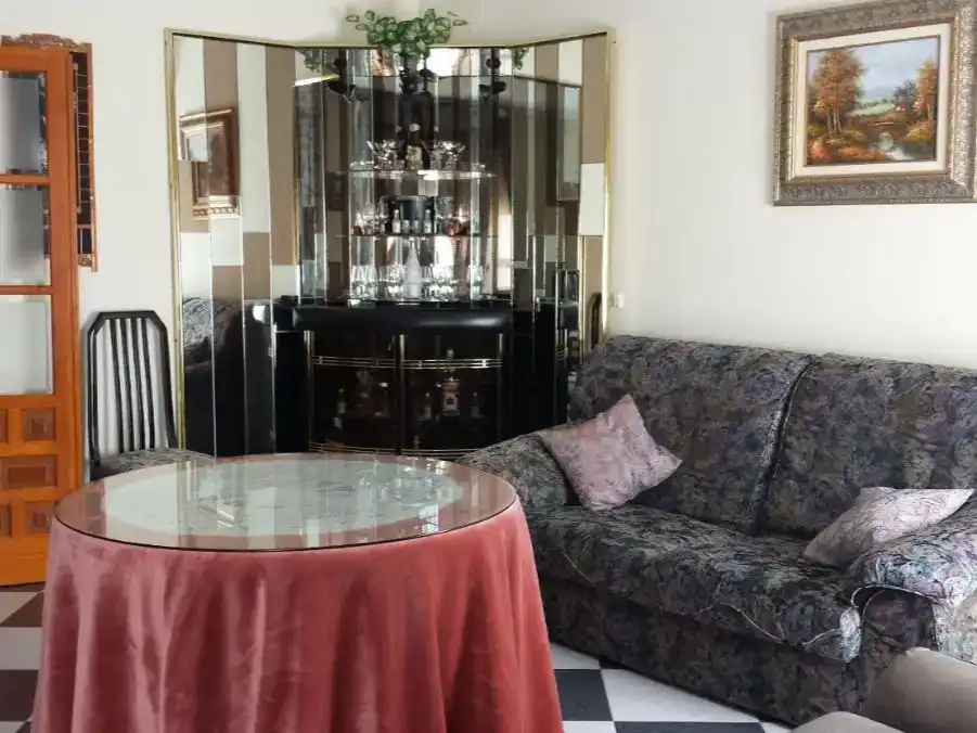 Sala de estar de Piso en venta en Moriles con Aire acondicionado, Trastero y Amueblado