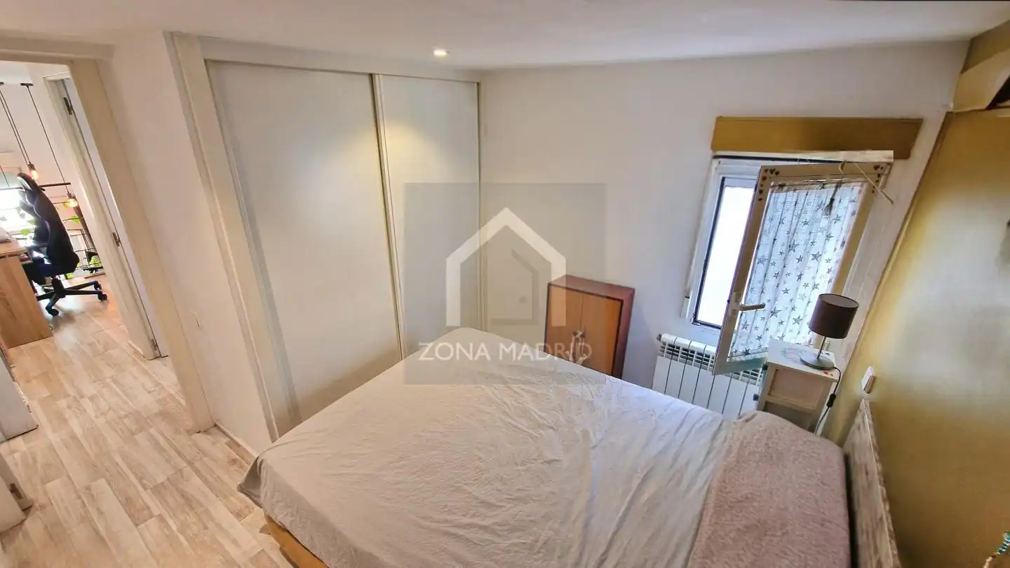 Habitación de Piso en venta en Madrid con Aire acondicionado, Terraza y Amueblado