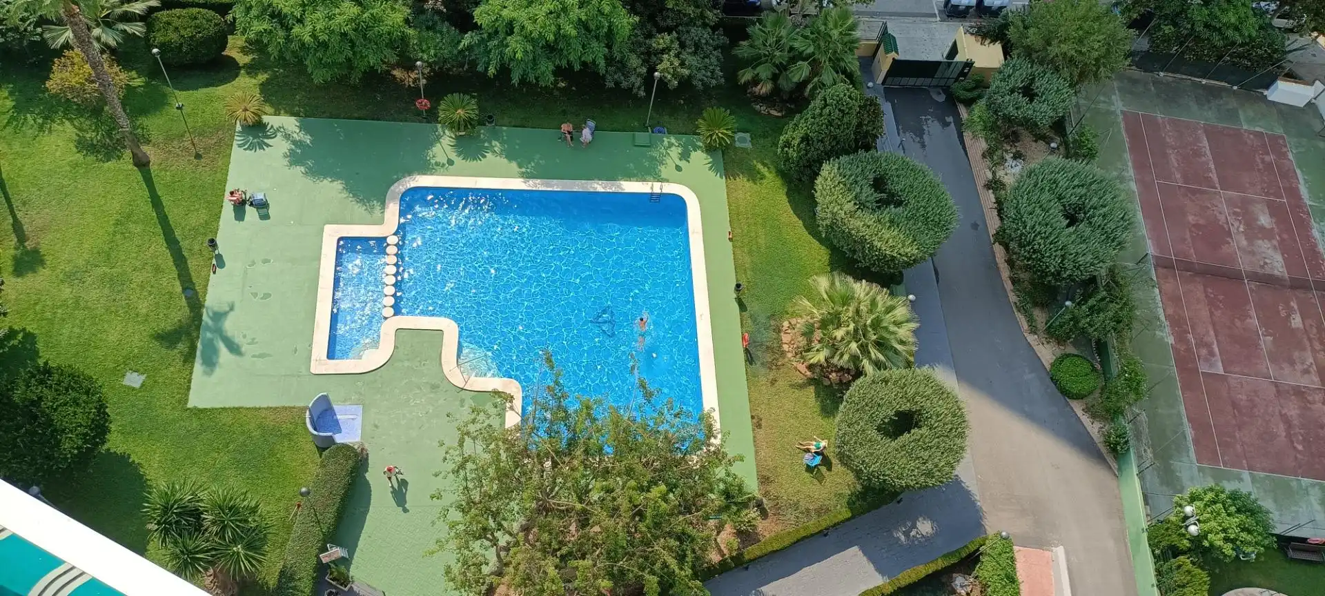 Swimming pool of Ground floor for sale in Benidorm  with Air Conditioner, Furnished and Oven