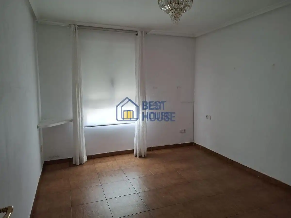Houses for sale in León Capital   with Heating and Parquet flooring