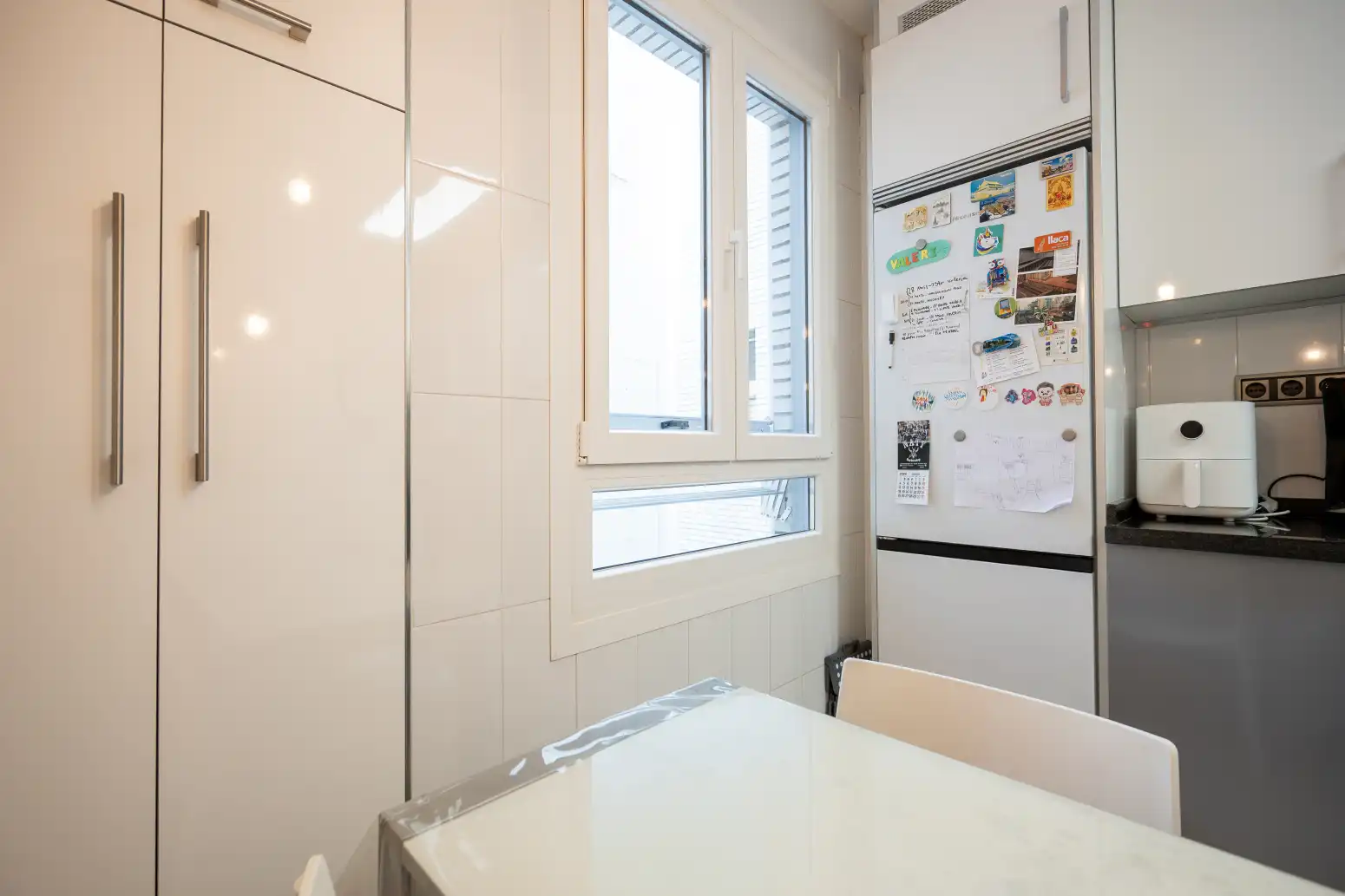 Küche von Wohnung zum Verkauf in Oviedo  mit Heizung, Privatgarten und Abstellraum