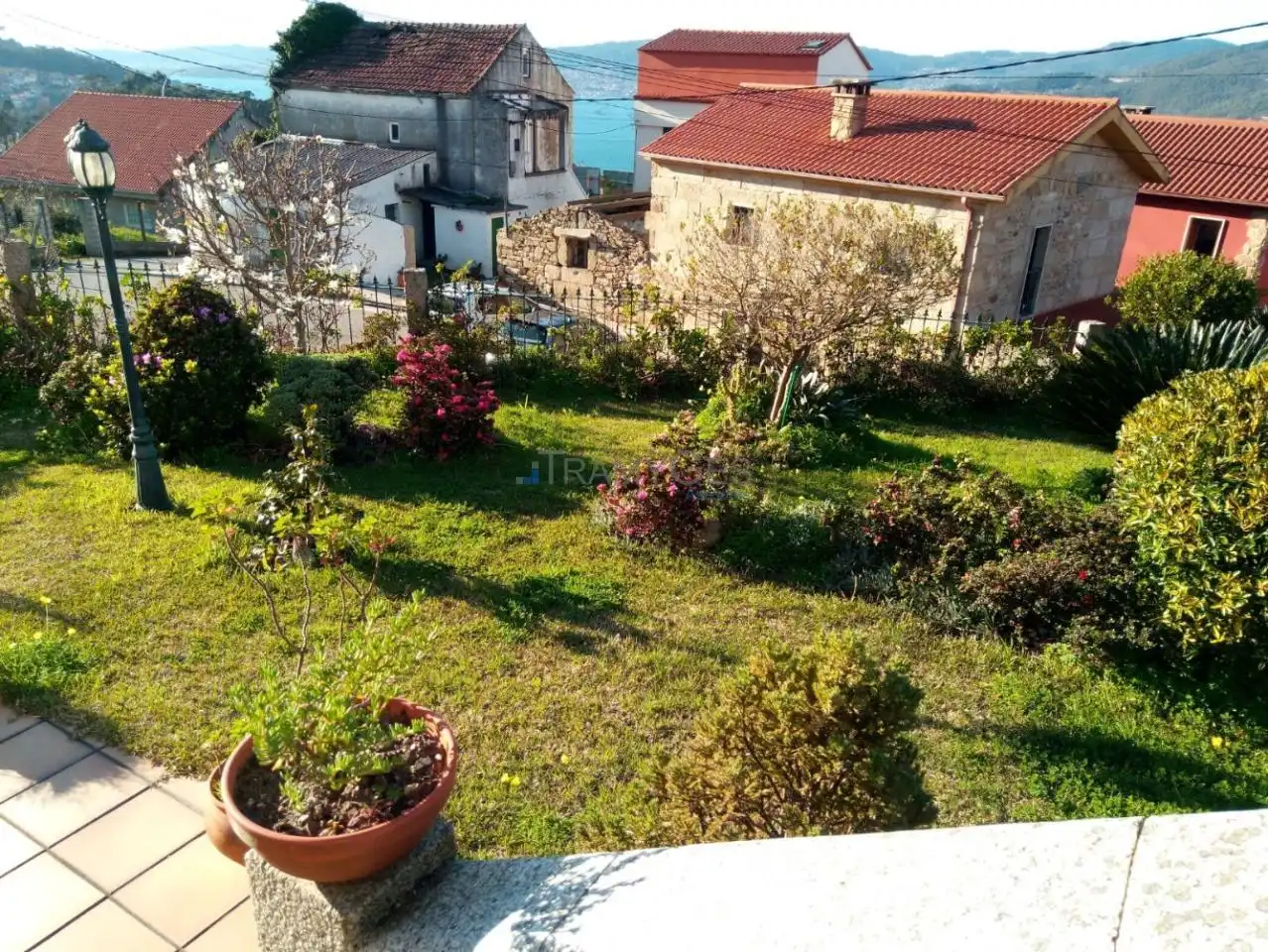 Jardín de Casa adosada en venta en Vigo  con Calefacción, Jardín privado y Parquet