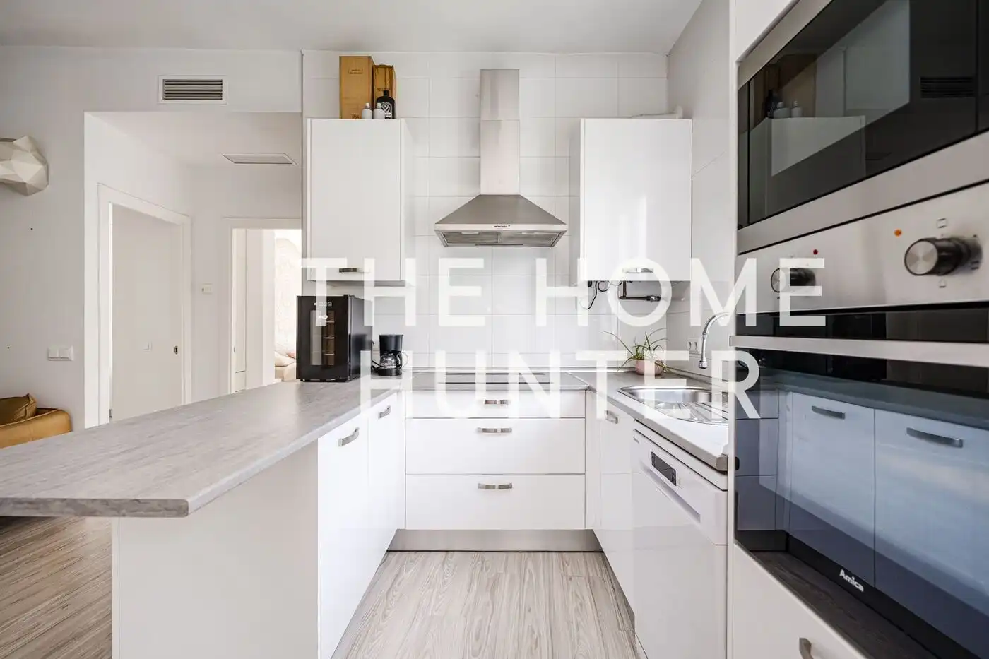 Kitchen of Flat for rent in Madrid  with Air Conditioner, Heating and Furnished