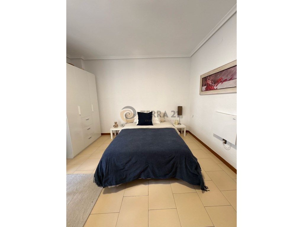 Bedroom of Flat to rent in  Jaén Capital