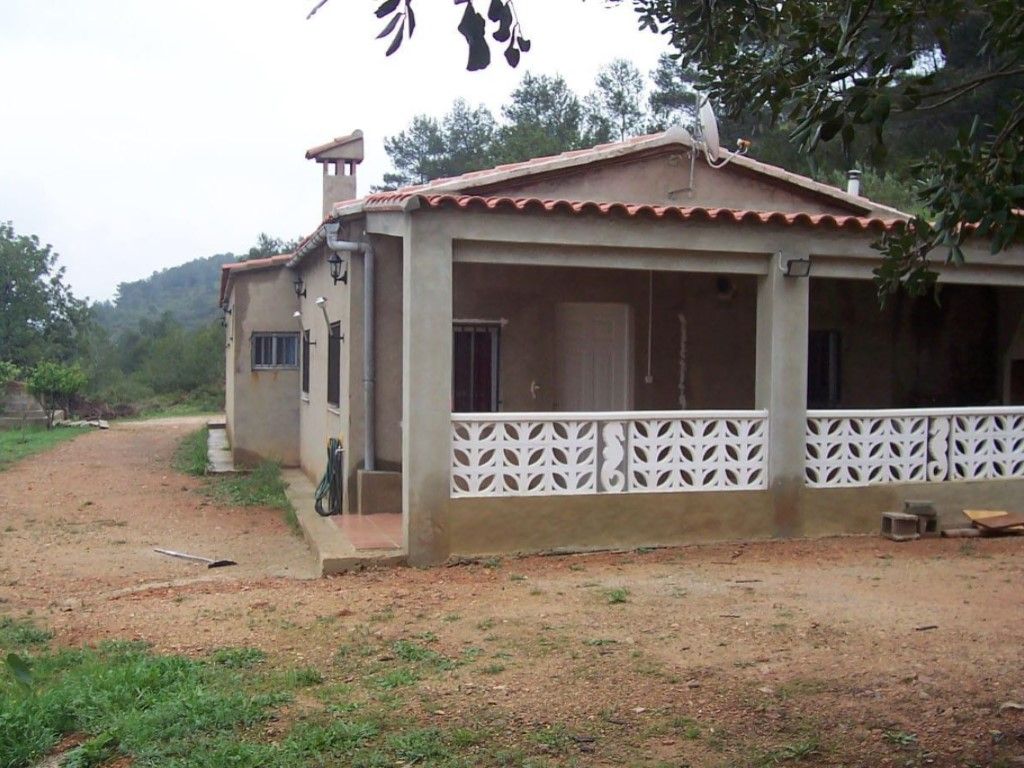 Exterior view of House or chalet for sale in Buñol  with Private garden and Terrace