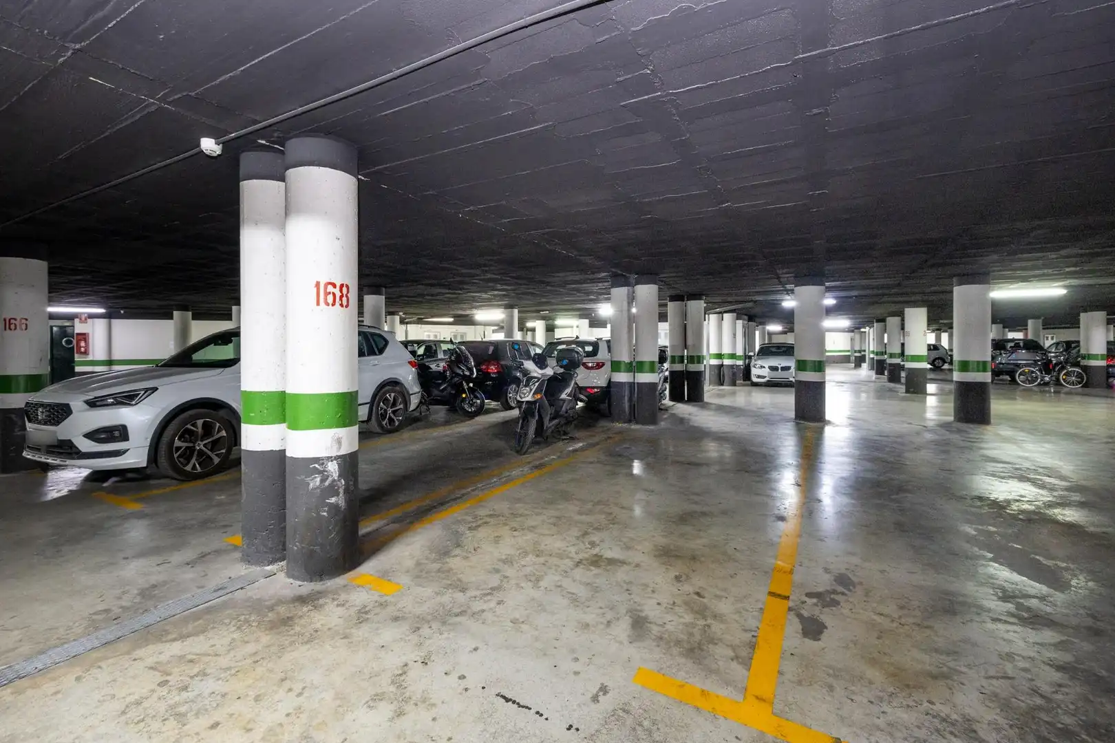 Parking of Attic for sale in Chana