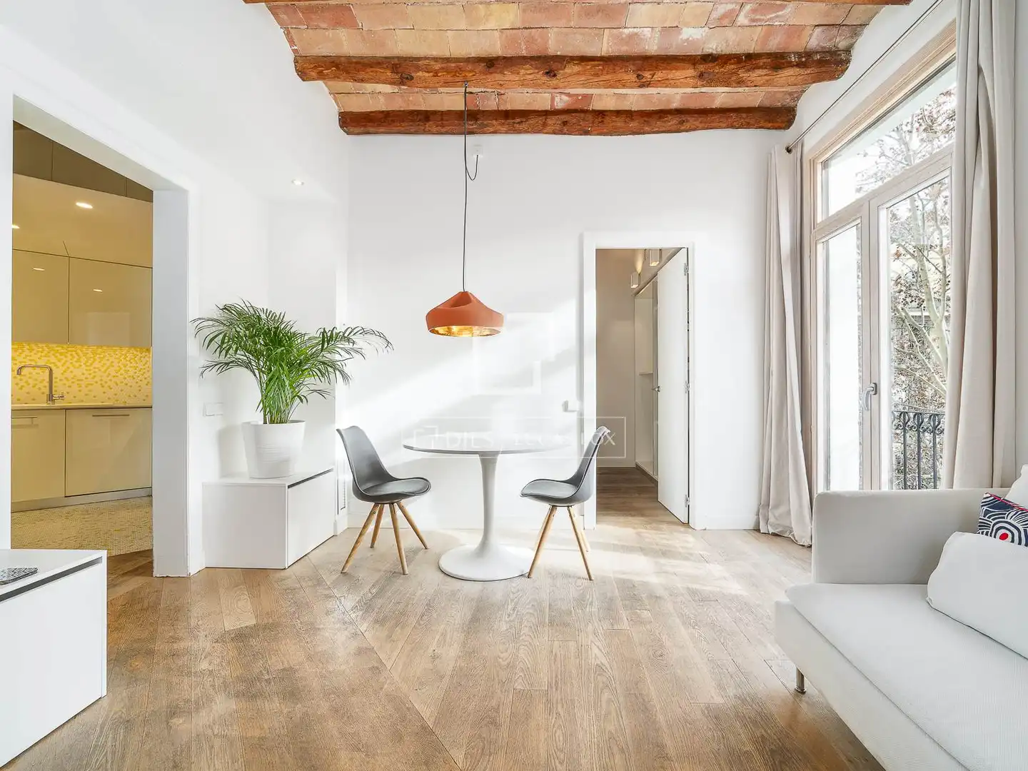 Dining room of Flat for sale in Barcelona  with Air Conditioner, Heating and Parquet flooring