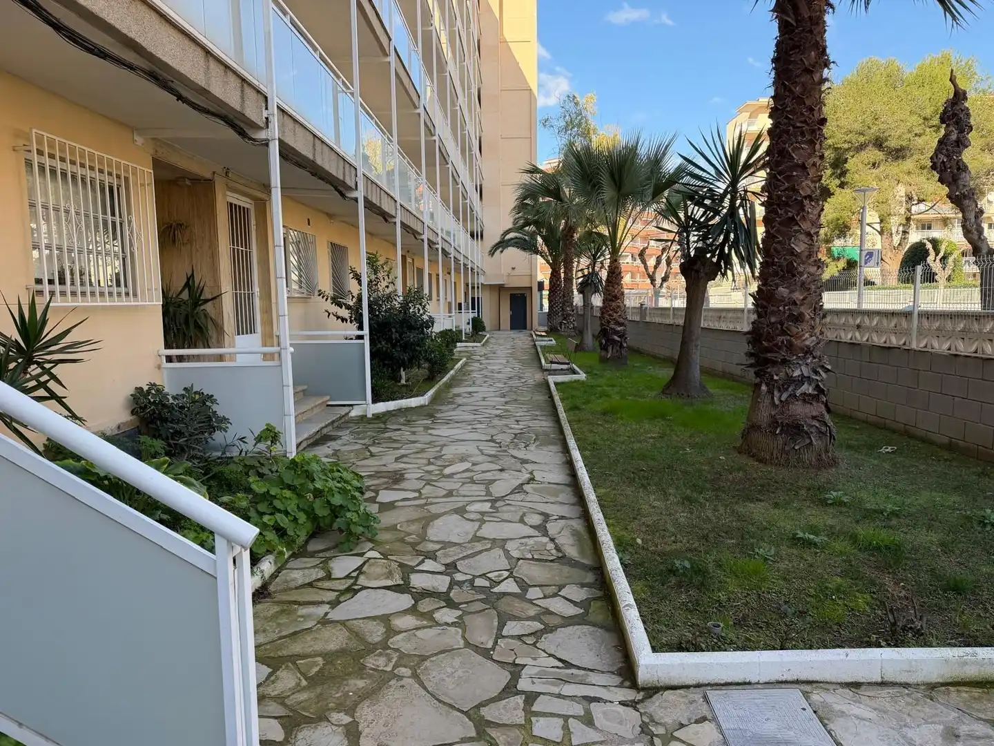 Exterior view of Apartments for sale in Salou  with Air Conditioner, Heating and Terrace
