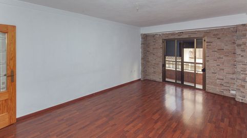 Foto 4 de Piso en venta en C/ Marqués del Turia, Plaza Xúquer, Paiporta