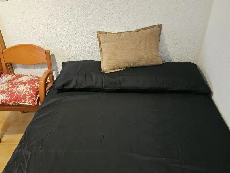 Flat with lift to rent in Gasometre 28