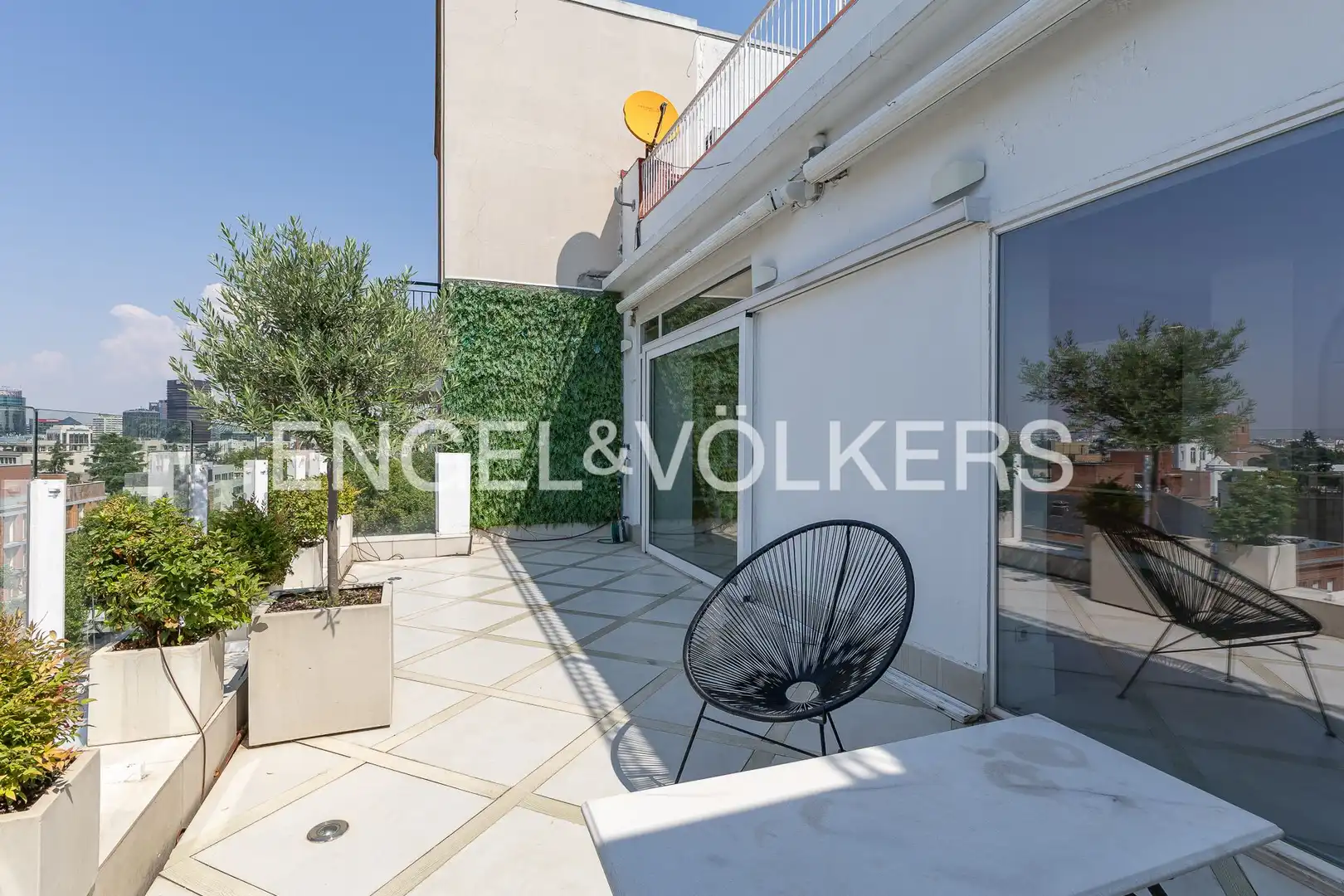 Terrasse von Dachboden zur Miete in Madrid mit Klimaanlage, Heizung und Terrasse