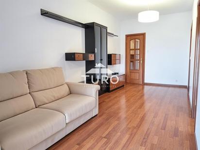 Living room of Flat for sale in  Barcelona Capital  with Parquet flooring and Balcony