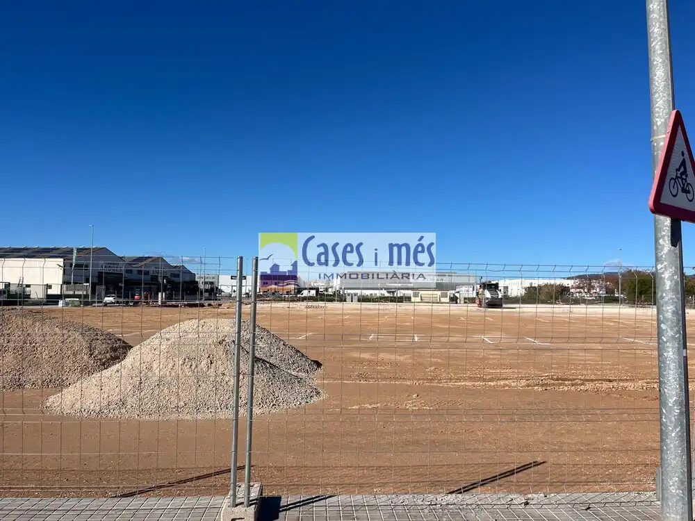 Terreno industrial en venta en La Pobla de Farnals